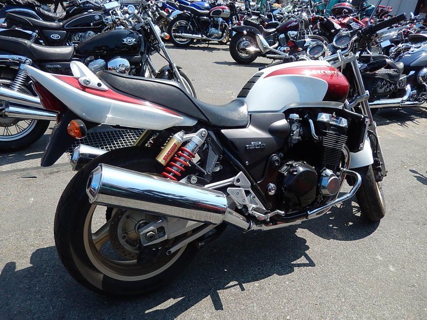 Honda cb1300sf