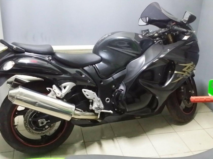 Сузуки 300 кубов