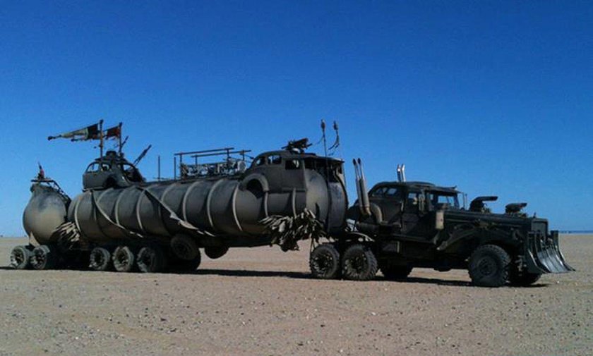 Безумный Макс грузовик Фуриосы