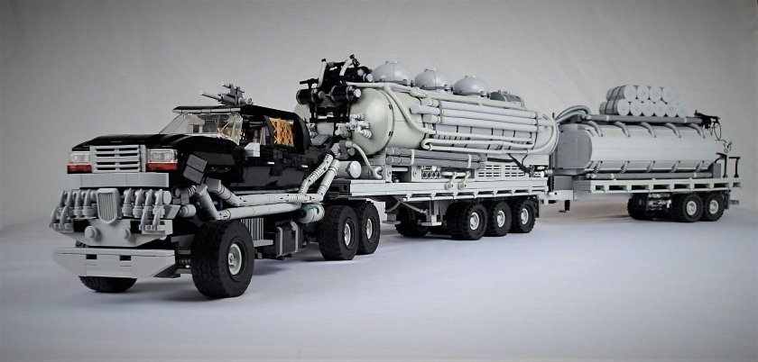 Лего Мэд Макс Грузовики