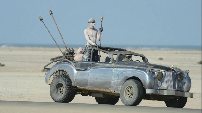 Безумный Макс дорога ярости фильм 2015 машины