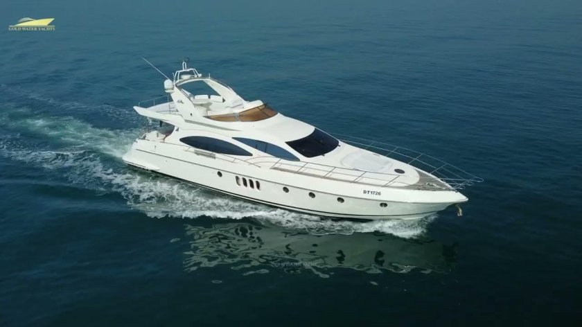 Азимут 68 яхта