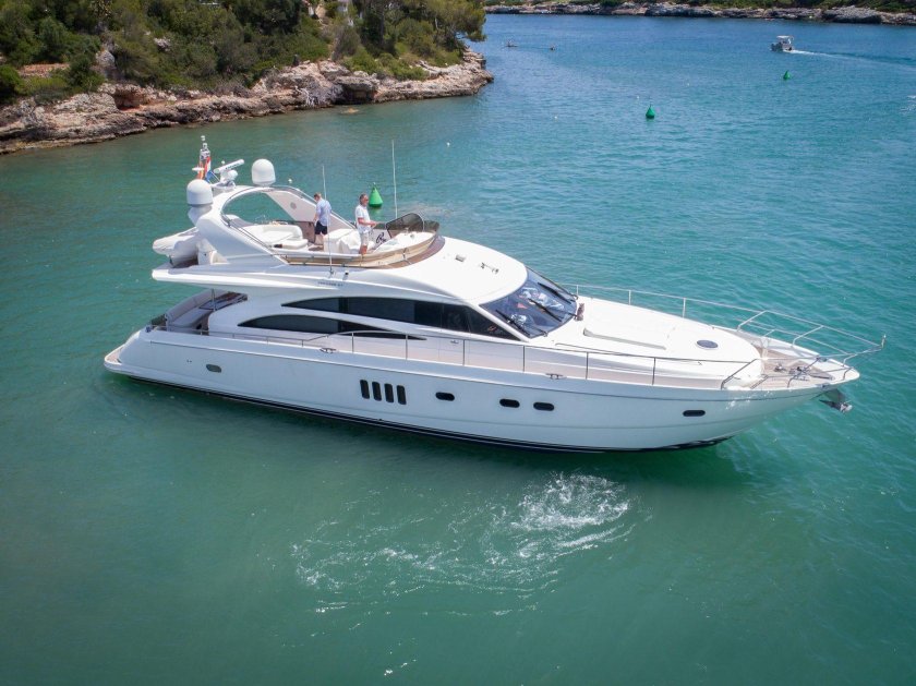 Princess 315 катер