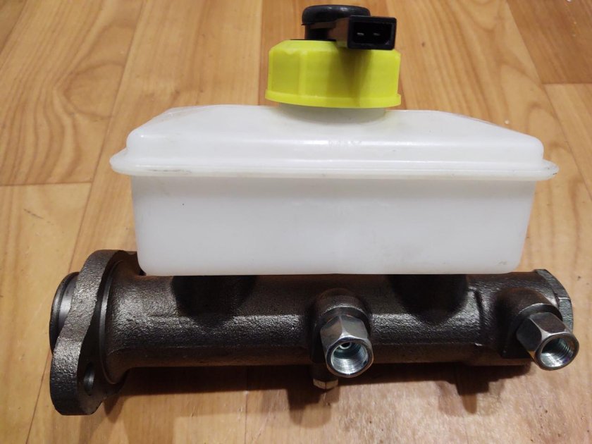 Главный тормозной цилиндр уаз