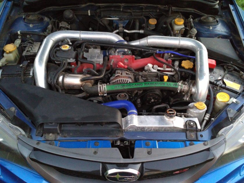 Mazda 6 MPS фронтальный интеркуллер