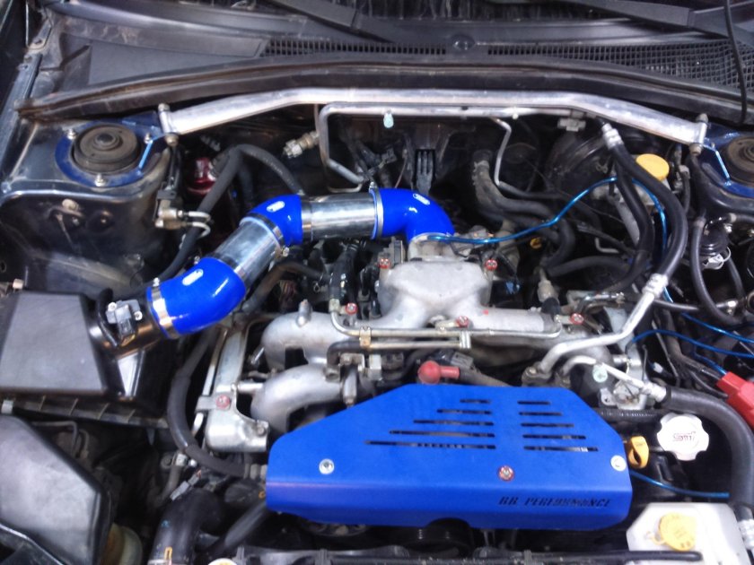 Холодный впуск Субару Форестер