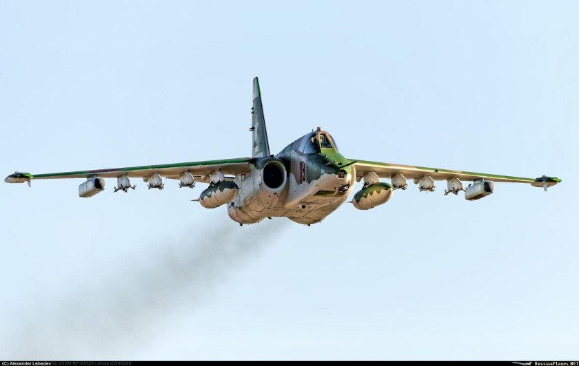 Штурмовик Су-25 Грач