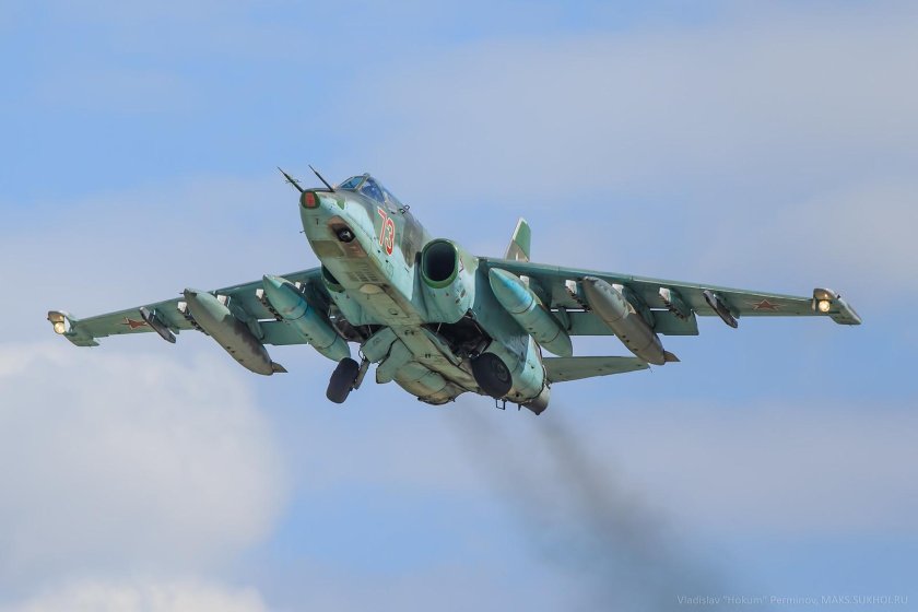 Штурмовик Су-25 Грач