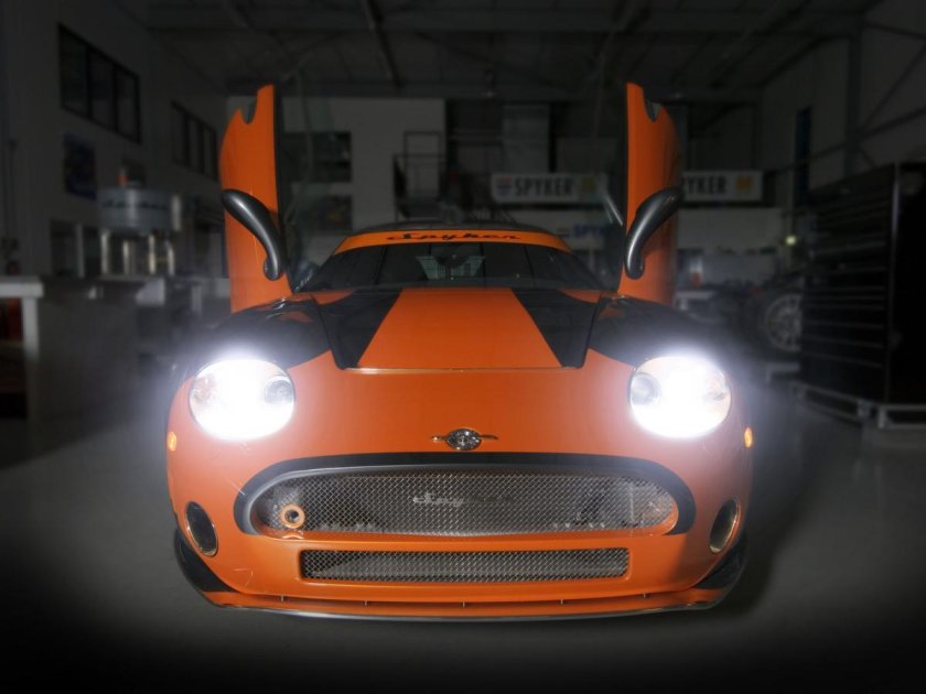 Spyker c8 Laviolette lm85