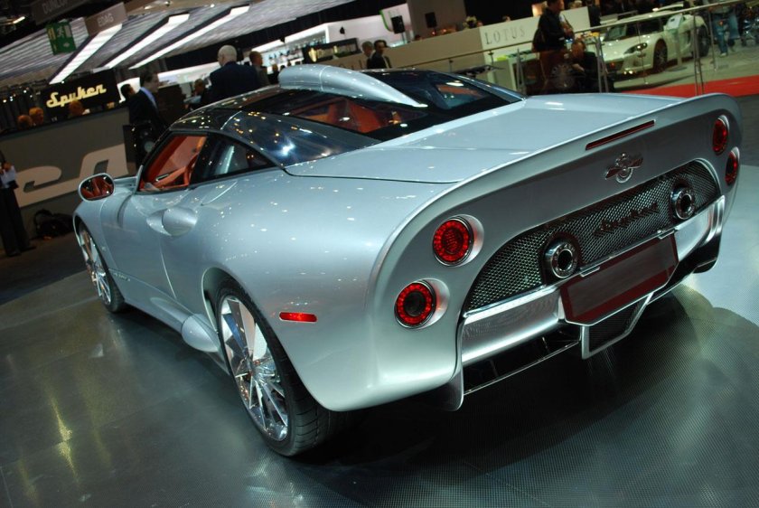 Spyker c8 Aileron