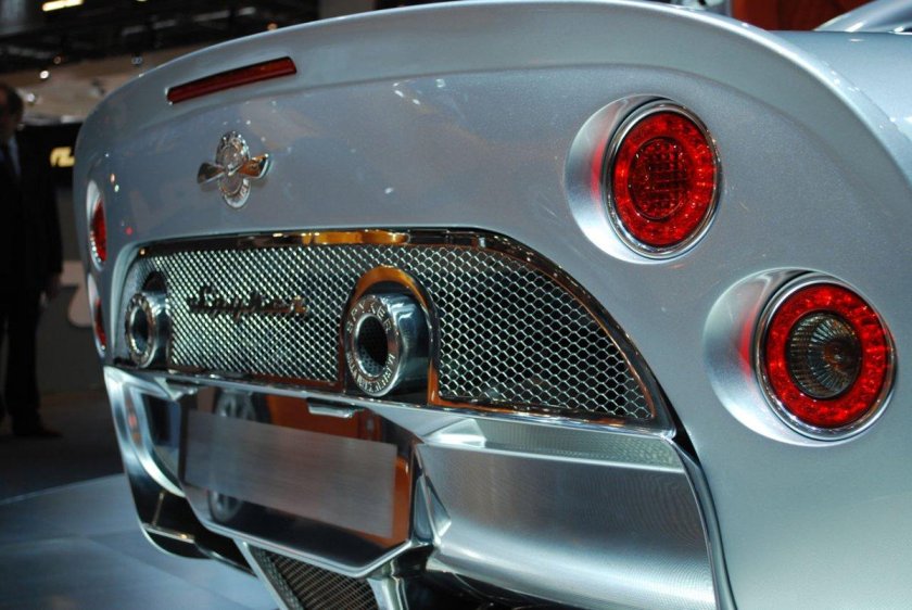 Spyker c 8 aileron