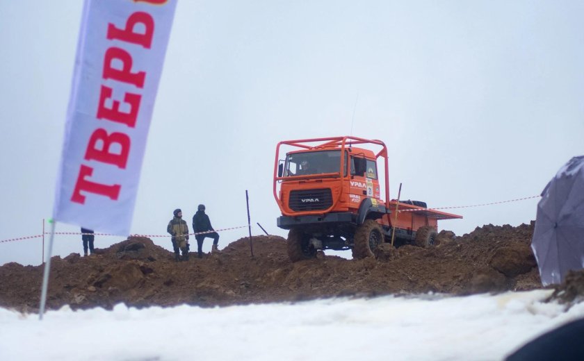 Автомобили урал