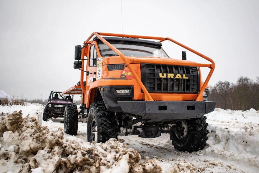 Автозавод урал