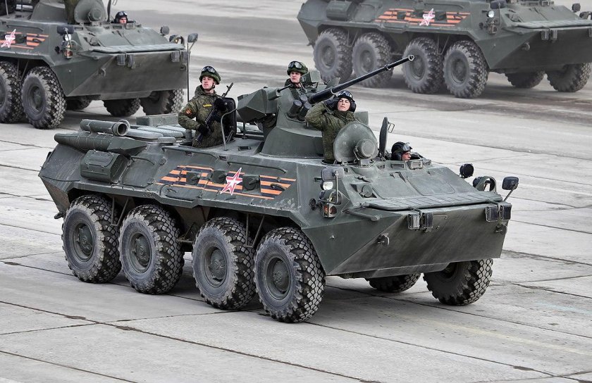 БТР-82 бронетранспортёр