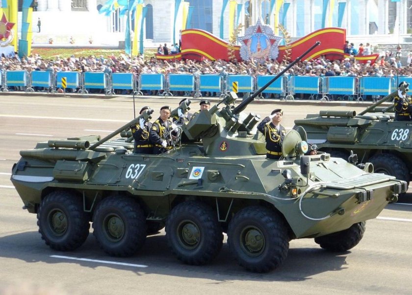 БТР-82 бронетранспортёр
