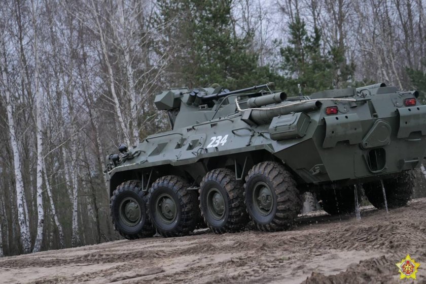 БТР-82а внутри