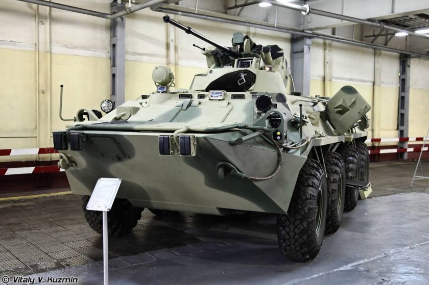 БТР-82 бронетранспортёр