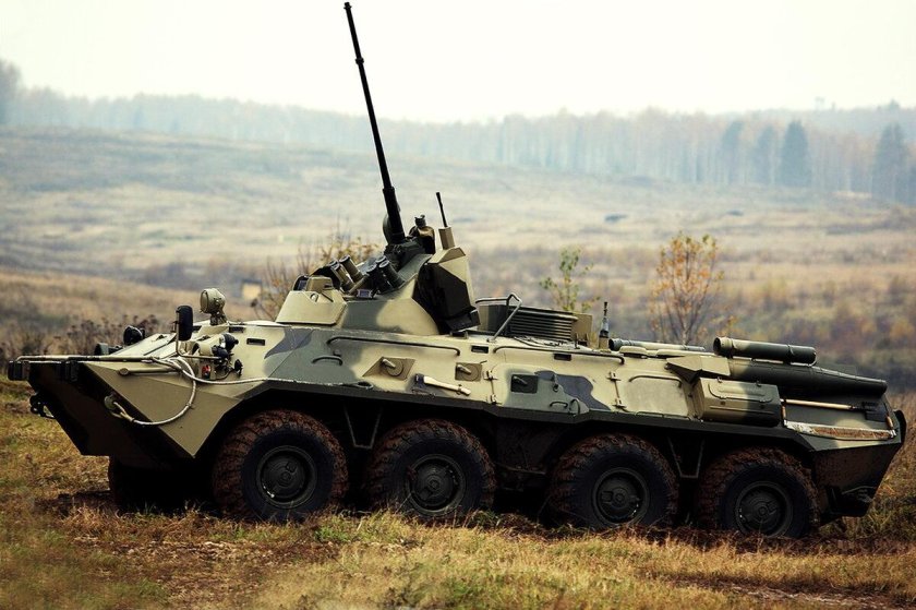 БТР-82 бронетранспортёр