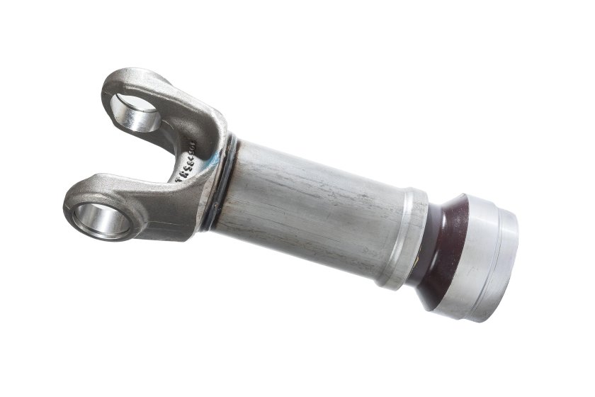 Шлицевое соединение карданного вала