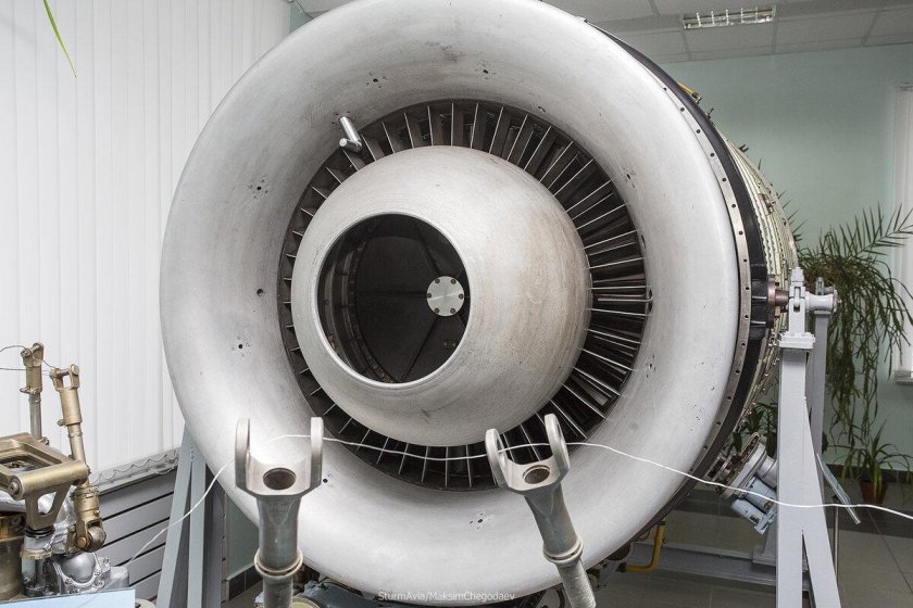 Газотурбинные двигатели