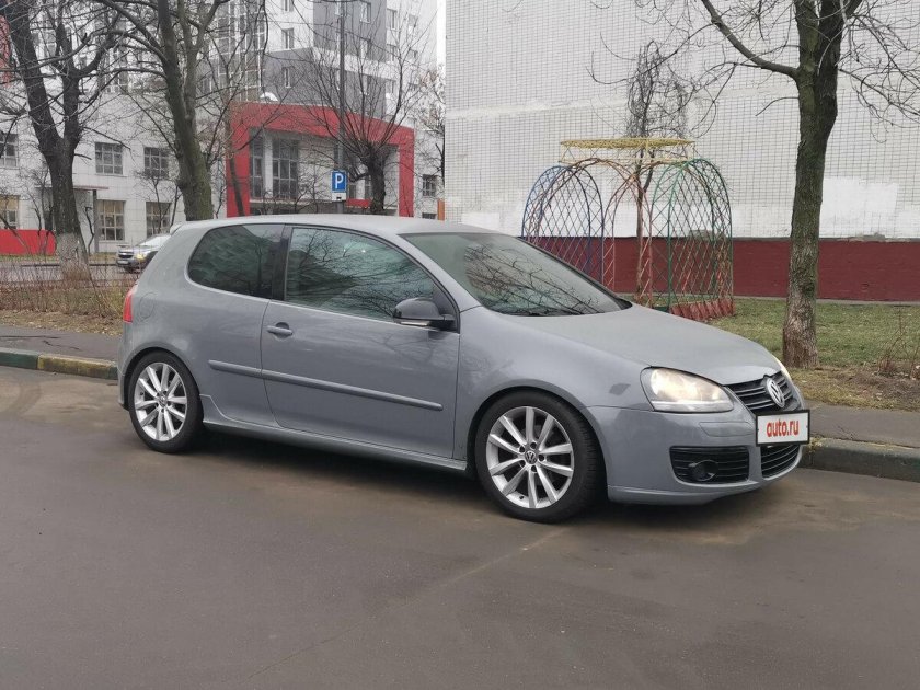Golf 5 Grey
