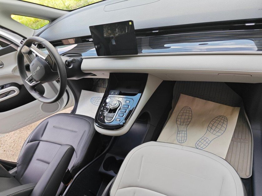 Новые автомобили