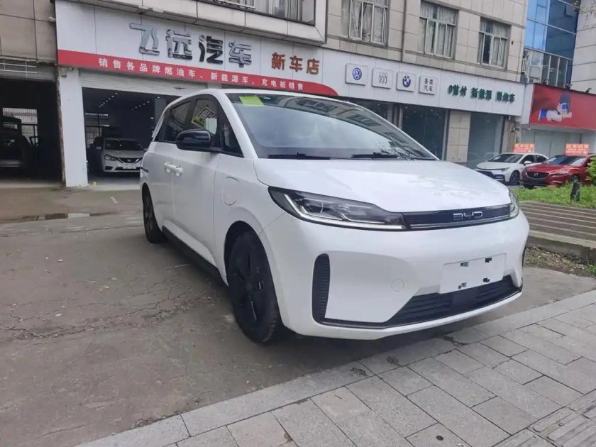 Авто из китая