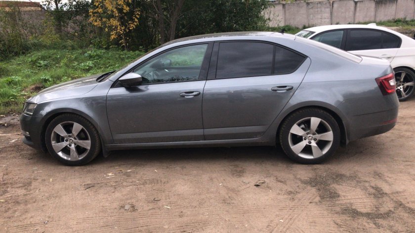 Октавия а7 серая