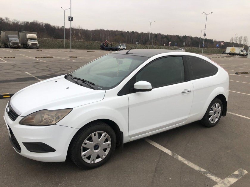 Форд фокус 3 Рестайлинг хэтчбек белый