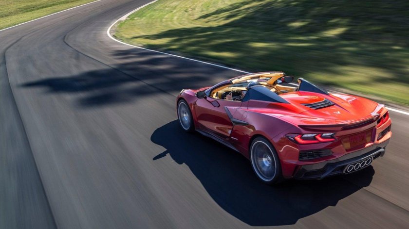 Chevrolet Corvette z06 год