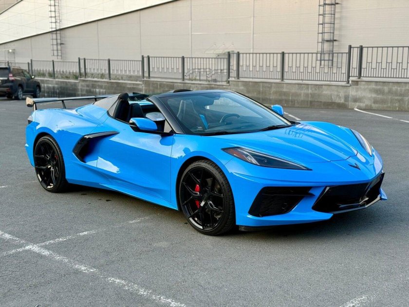 Chevrolet corvette stingray c 8
