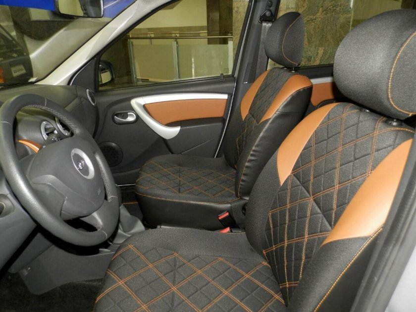 Лада Ларгус кросс салон