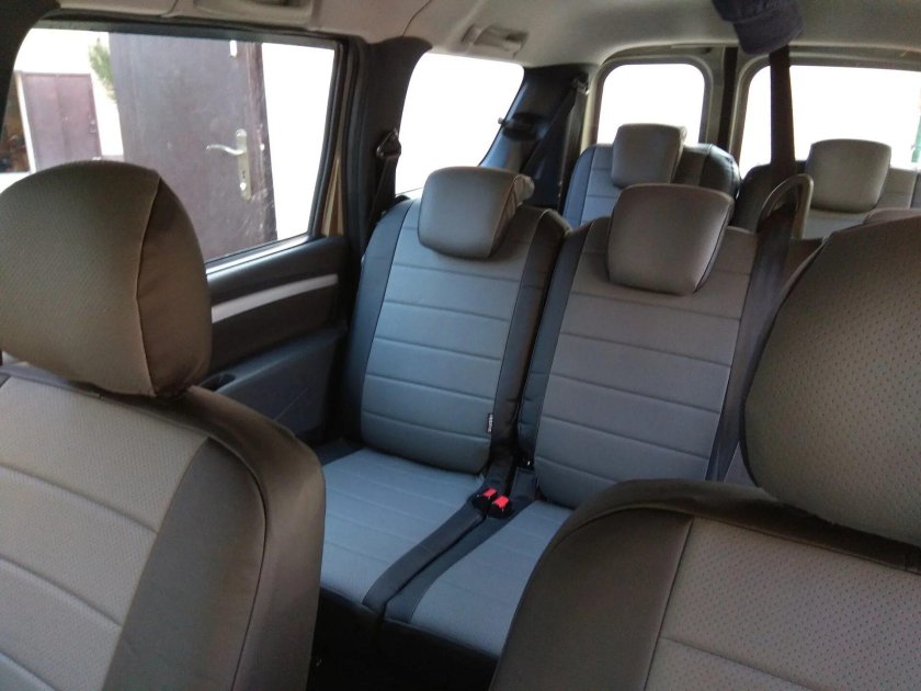 Лада Ларгус 7 местный салон