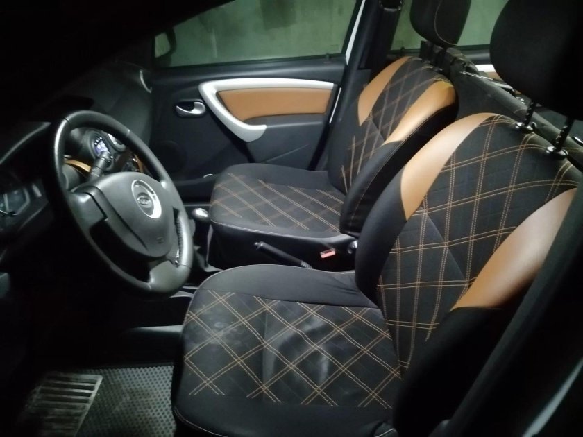 Ларгус кросс 2023 салон