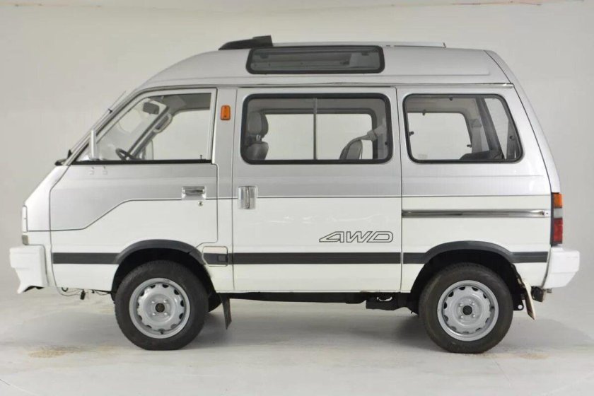Subaru libero 1.2 МТ 1995