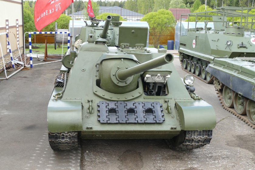 Самоходная артиллерийская установка су