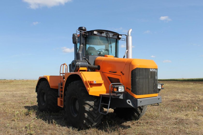 Кировец к 704