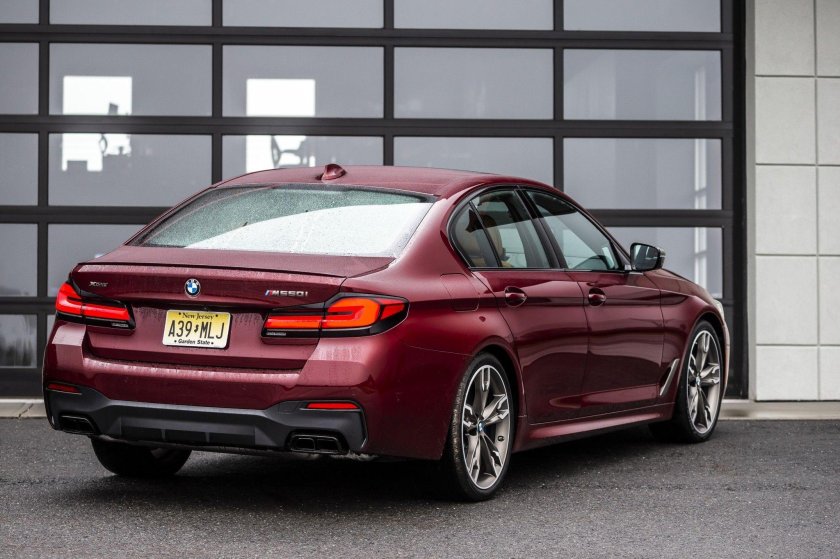 Bmw m550i xdrive 2021