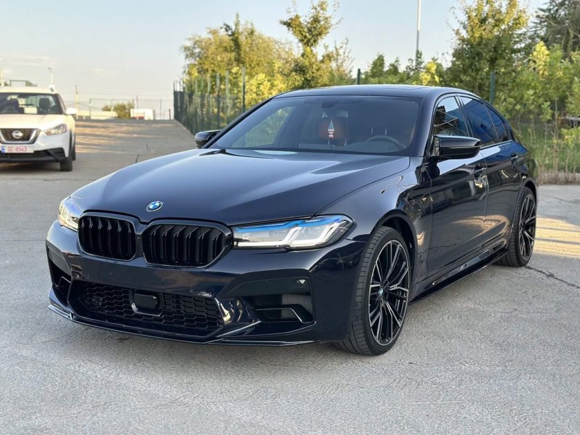 Bmw m5 f90 рестайлинг черная
