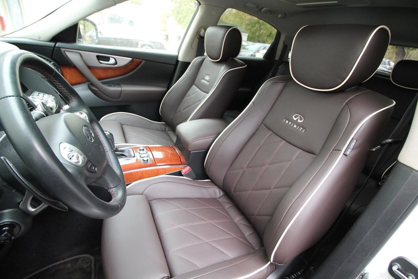 Сидения Инфинити fx37.