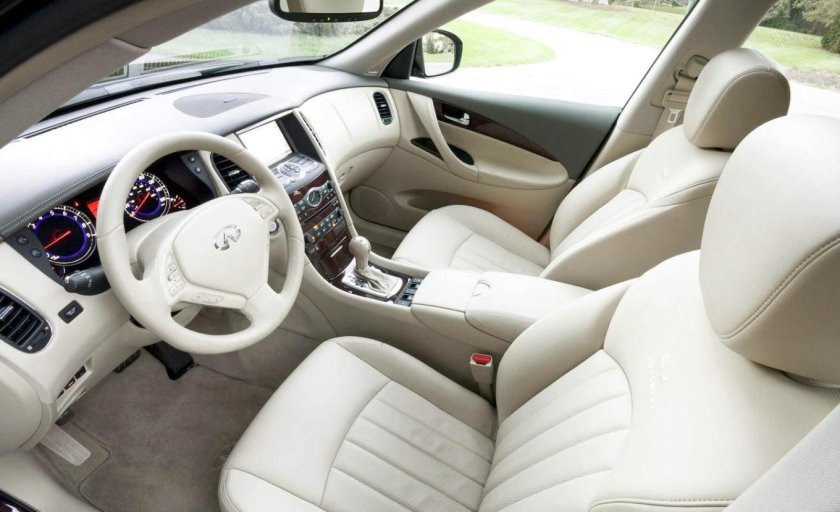 Infiniti ex35 белый салон