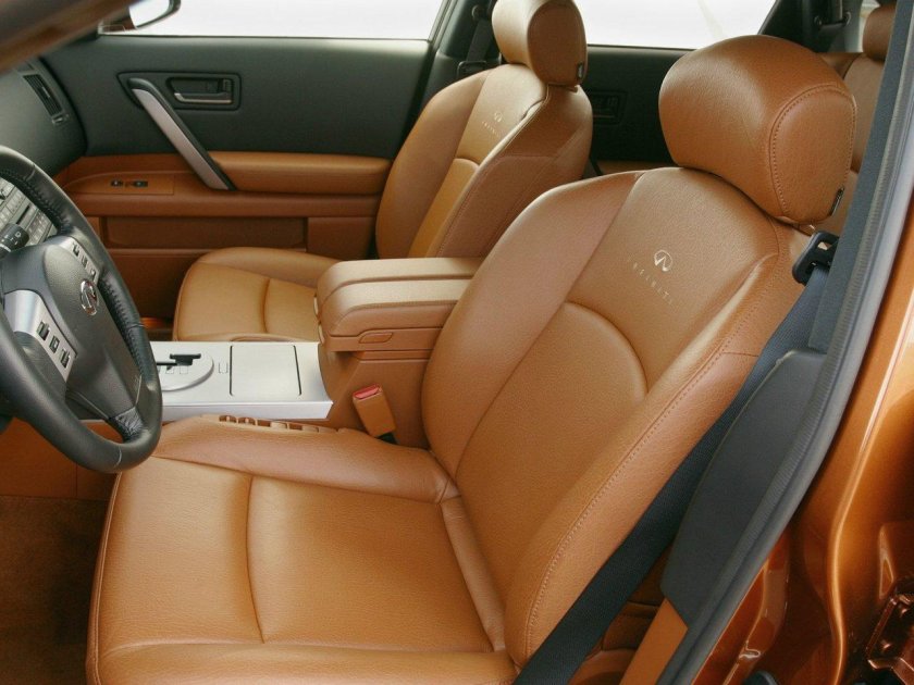 Инфинити fx35 2003 салон