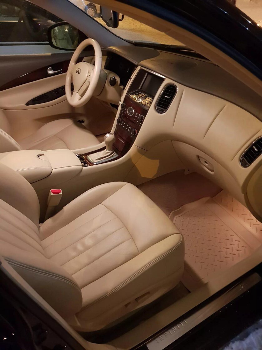 Infiniti qx50 салон