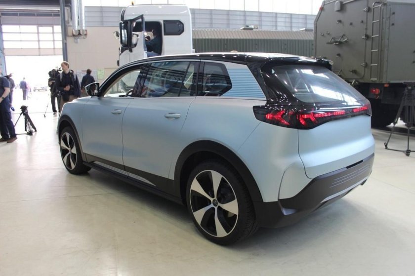 Электромобиль e-neva алмаз-антей