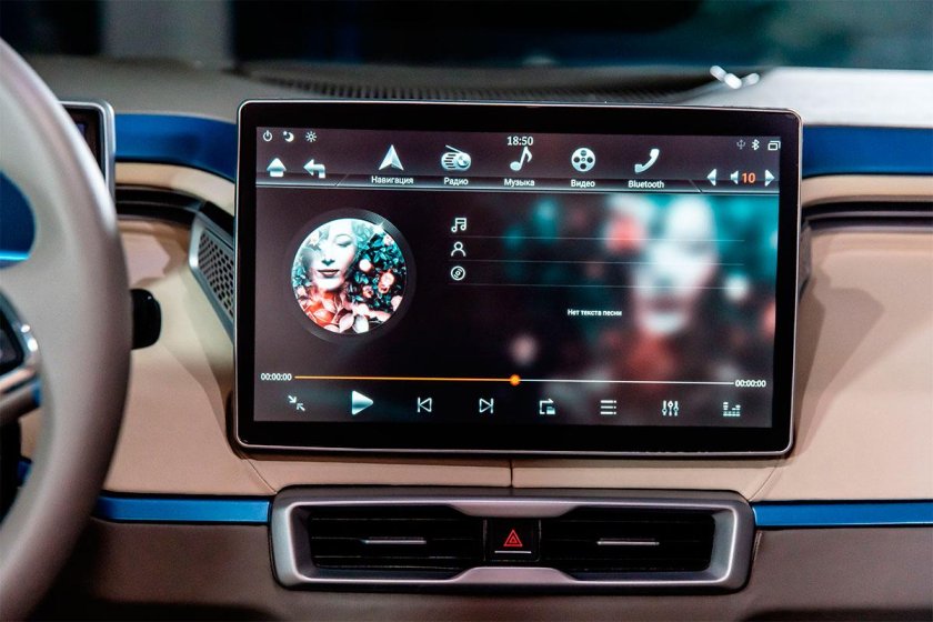 Электроавтомобиль — e-Neva