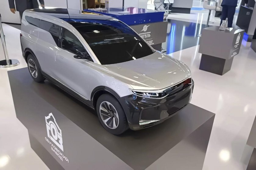 Электромобиль e-Neva Алмаз-Антей