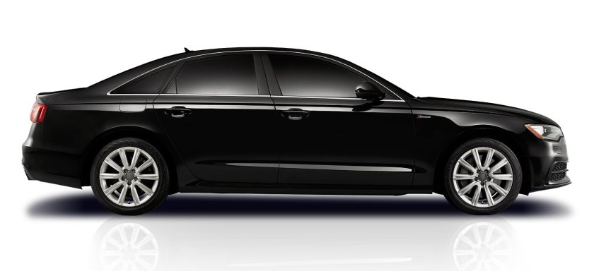 Машина сбоку