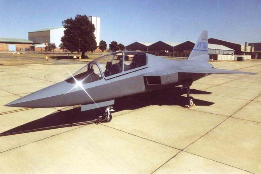 Самолет Dasa Mako