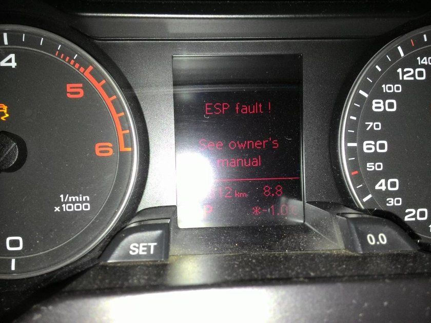 Лампочка ESP Ауди а4 б6