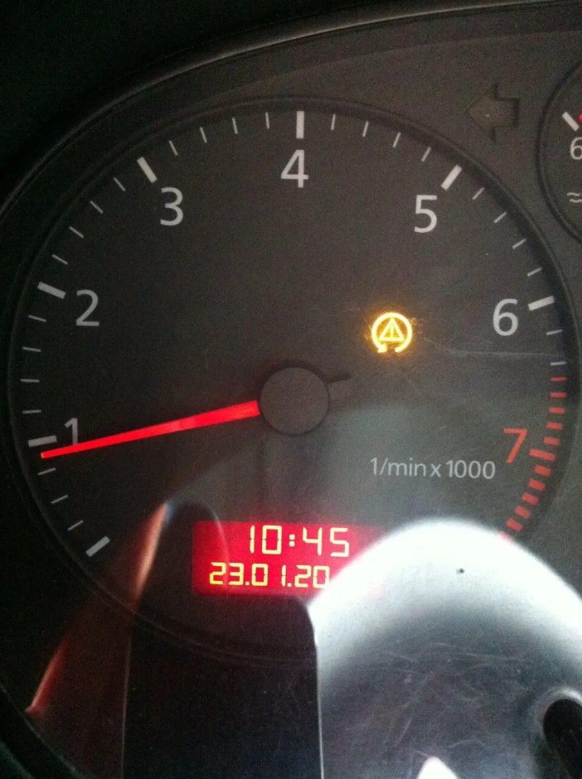 Лампочка ESP Ауди а4 б6